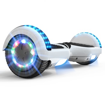 Hoverboard cu boxe Bluetooth incorporate RCB, LED pe roti, Viteza maxima 10-12 km, Autonomie 3-4 ore, IP54, Alb Hoverboard cu boxe Bluetooth incorporate RCB, LED pe roti, Viteza maxima 10-12 km, Autonomie 3-4 ore, IP54, Alb