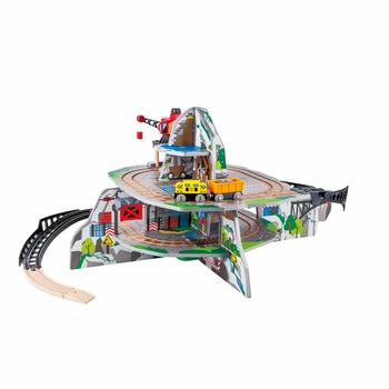 Mina montana cu trenulet E3755, Hape, multicolor, + 3 ani Mina montana cu trenulet E3755, Hape, multicolor, + 3 ani