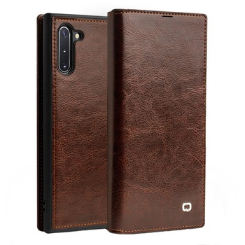 Husa slim din piele fina tip carte, cu buzunar card, Samsung Galaxy Note 10 - Qialino Classic Wallet, culoare Maro Coniac Husa slim din piele fina tip carte, cu buzunar card, Samsung Galaxy Note 10 - Qialino Classic Wallet, culoare Maro Coniac