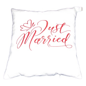 Perna decorativa Just Married, alb, Happy Gifts, 40 x 40 cm Perna decorativa Just Married, alb, Happy Gifts, 40 x 40 cm