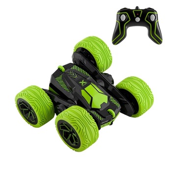 Masina cu telecomanda care se deplaseaza in directii diferite , cu o pereche de roti care se misca diferit facand cascadorii Masina cu telecomanda care se deplaseaza in directii diferite , cu o pereche de roti care se misca diferit facand cascadorii