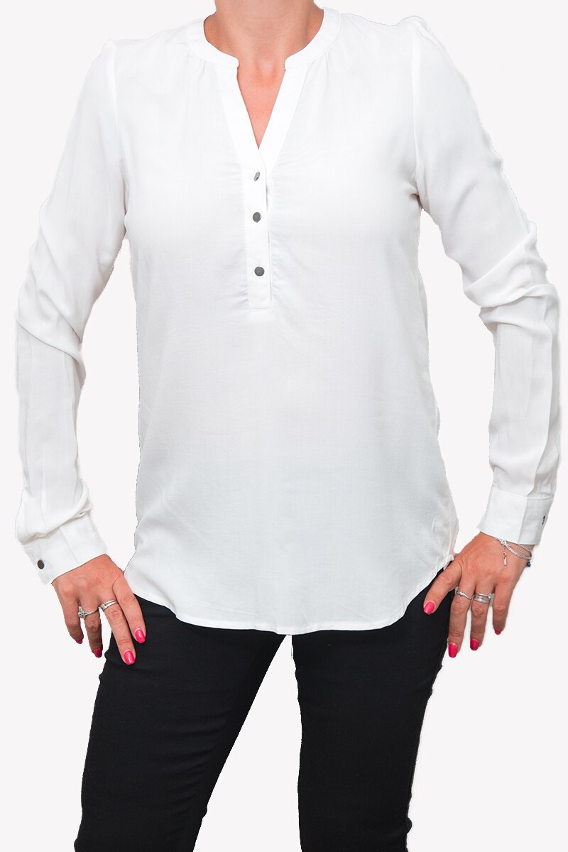 Camasa office Sisters Point, Alb