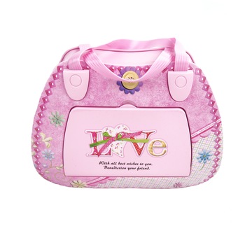 Cutie muzicala pentru bijuterii in forma de posetuta, cu balerina, roz, 18 cm Cutie muzicala pentru bijuterii in forma de posetuta, cu balerina, roz, 18 cm