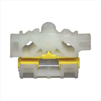 Clips reparatie macara geam electric Renault Clio 4 (fata) 13-15/ Laguna 3 09-15 (stanga-fata/spate) Clips reparatie macara geam electric Renault Clio 4 (fata) 13-15/ Laguna 3 09-15 (stanga-fata/spate)