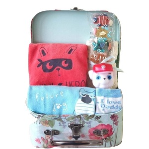 Pachete si cosuri cadou