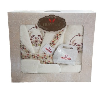 Set de baie 3 piese Nurpak , model floral Set de baie 3 piese Nurpak , model floral