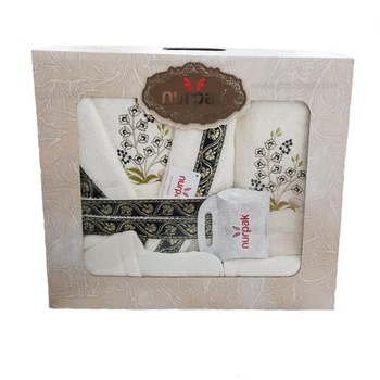 Set de baie 3 piese Nurpak , negru + auriu Set de baie 3 piese Nurpak , negru + auriu