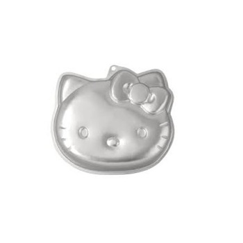 Forma de copt Hello Kitty - Lumea Basmelor Forma de copt Hello Kitty - Lumea Basmelor
