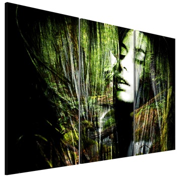 Tablou canvas 3 piese - Absorbit de sine - 90 x 60 cm Tablou canvas 3 piese - Absorbit de sine - 90 x 60 cm