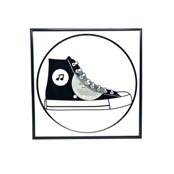 Tablou personalizat din vinil reciclat, Vinilistic, Tenes, Vnlsker, Muzica, Handmade, Cadou original , 32x32 cm Tablou personalizat din vinil reciclat, Vinilistic, Tenes, Vnlsker, Muzica, Handmade, Cadou original , 32x32 cm