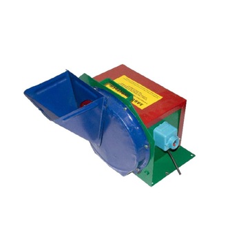 Tocatoare radacinoase cu disc, Razatoare, 1.8KW, 250kg/h Tocatoare radacinoase cu disc, Razatoare, 1.8KW, 250kg/h