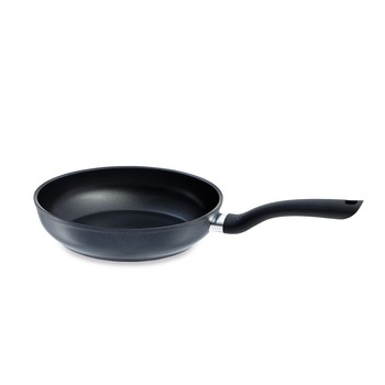 Tigaie Fissler Cenit 24cm, suprafata anti-aderenta, inductie Tigaie Fissler Cenit 24cm, suprafata anti-aderenta, inductie