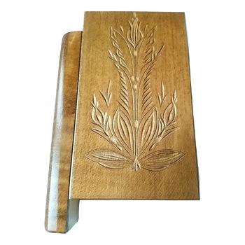 Cutie puzzle din lemn cu deschidere secreta, in forma de carte ,sculptat maro special Cutie puzzle din lemn cu deschidere secreta, in forma de carte ,sculptat maro special