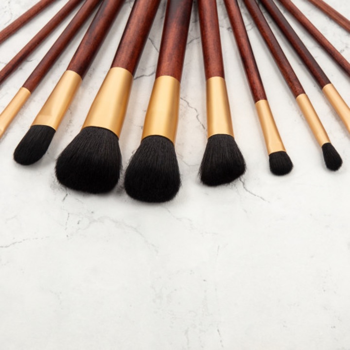 12 db-os Tools4Beauty sminkecset szett fa nyéllel