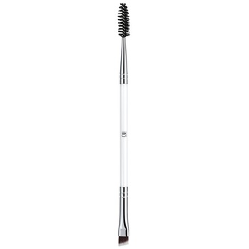 Pensula Ilu 501 Lashes Long, Standards High pentru stilizarea sprancenelor Pensula Ilu 501 Lashes Long, Standards High pentru stilizarea sprancenelor