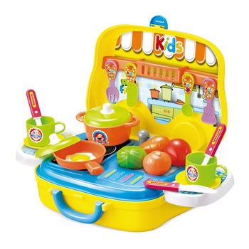 Set 26 ustensile si accesorii bucatarie in cutie tip autobuz Set 26 ustensile si accesorii bucatarie in cutie tip autobuz