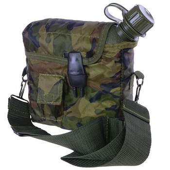 Sticla de apa cu husa, MIL-TEC, Poliuretan/ Poliester, 1900ml, Camuflaj Sticla de apa cu husa, MIL-TEC, Poliuretan/ Poliester, 1900ml, Camuflaj