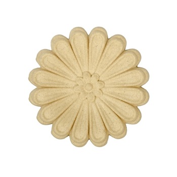 Ornament din lemn termoplastic - floare in cerc, 9 cm Ornament din lemn termoplastic - floare in cerc, 9 cm