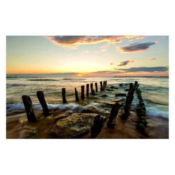 Tablou canvas - Instalatii de rupere din lemn - 135 x 45 cm Tablou canvas - Instalatii de rupere din lemn - 135 x 45 cm