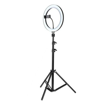 Lampa circulara Ring Light, 33 x LED SMD, 3 trepte lumina, telecomanda pe fir, trepied inclus Lampa circulara Ring Light, 33 x LED SMD, 3 trepte lumina, telecomanda pe fir, trepied inclus