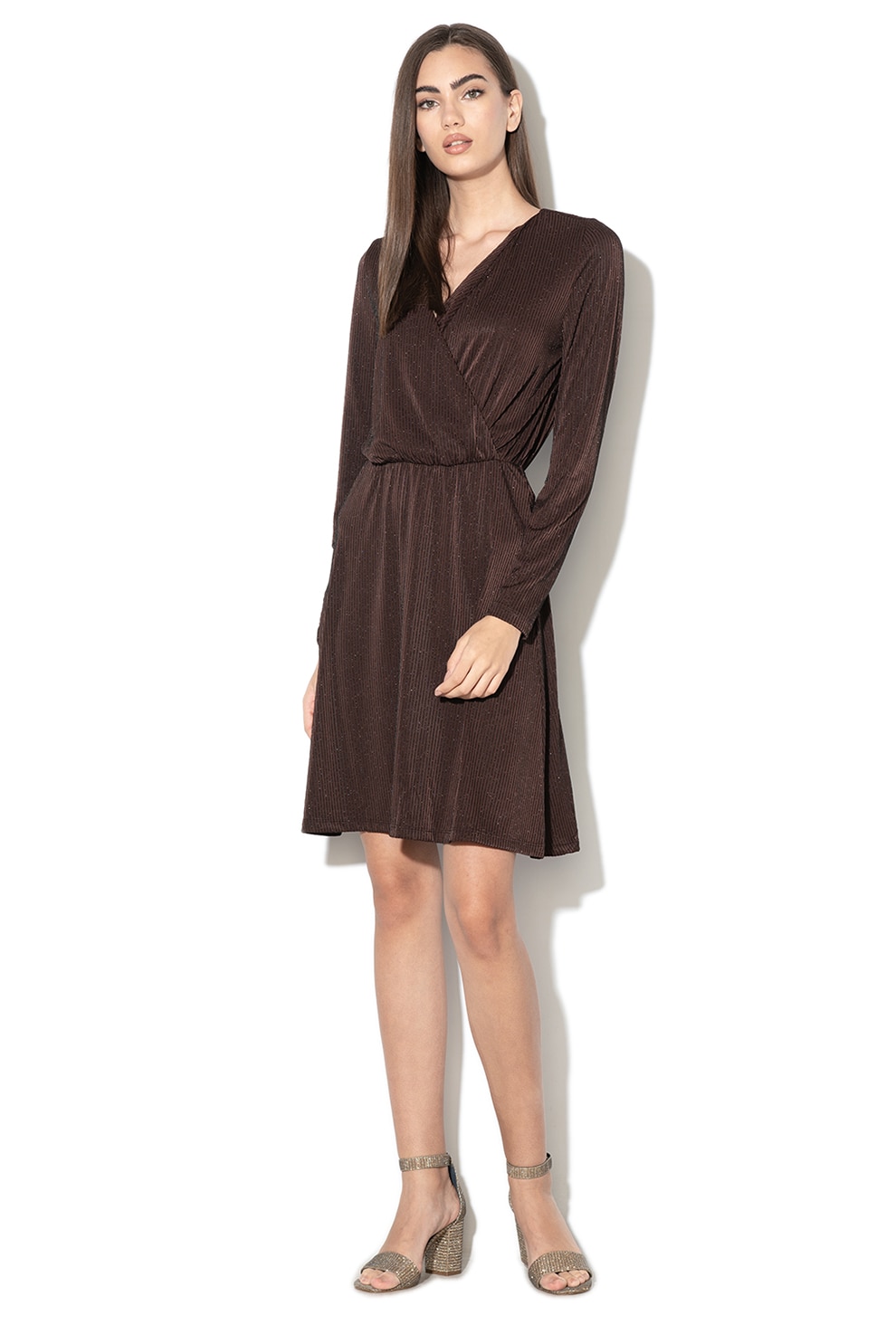 Vila, Rochie vaporoasa cu decolteu cache-coeur Luan, Maro coniac/Negru, XS