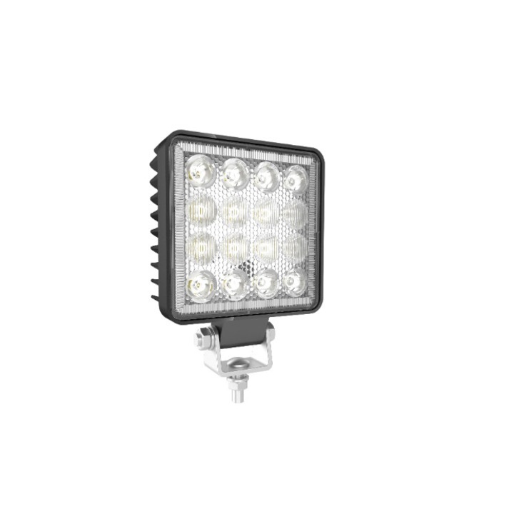 Proiector LED idealSTORE, Putere 48W, Rezistenta la apa IP67, Numar LED-URI 16 x 3W, 12V-24V (9-36V), Unghi lumina combo
