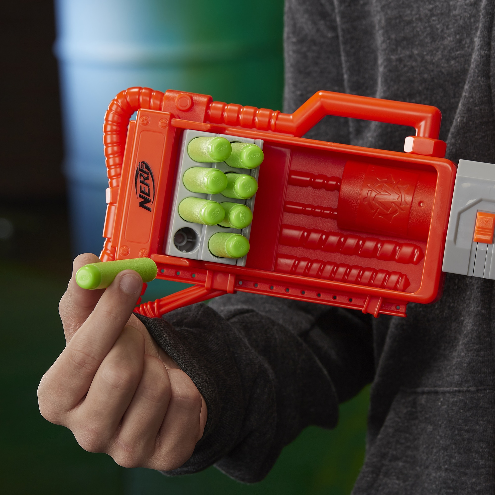 Blaster Nerf - Zombie Strike Nailbiter: Zoom & Doom - eMAG.ro