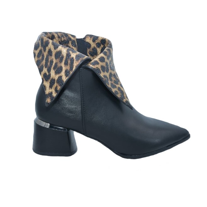 Botine rafinate Dalia cu imprimeu animal-print ,D&J Exclussive, Negru