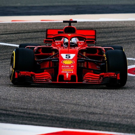 Pachet Formula 1 Circuitul Hungaroring Ungaria 02 August 2020 1 Bilet Categoria Generaladmission Cazare 2 Nopti Mic Dejun Hotel Corvin Wing 4 Stele 1 Persoana Camera Single 01 03 August 2020 Emag Ro