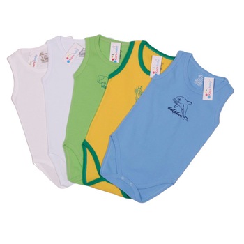 Set 5 Body-uri tip maiou, baieti, Kara Baby, cu imprimeu Set 5 Body-uri tip maiou, baieti, Kara Baby, cu imprimeu