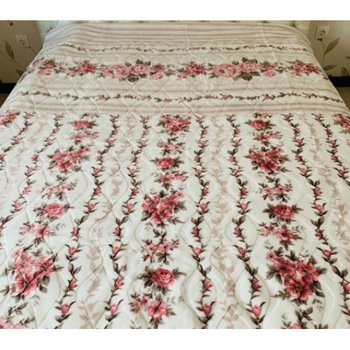 Cuvertura cocolino groasa si pufoasa, model cu imprimeu floral, polyester, dimensiune 200cm x 240cm Cuvertura cocolino groasa si pufoasa, model cu imprimeu floral, polyester, dimensiune 200cm x 240cm
