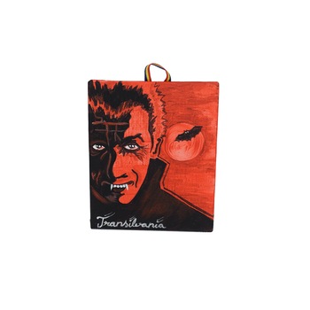Tablou Dracula pictat manual cu acrilic pe carton panzat, 10x12 cm, rosu-negru, mini descriere pe spate Tablou Dracula pictat manual cu acrilic pe carton panzat, 10x12 cm, rosu-negru, mini descriere pe spate