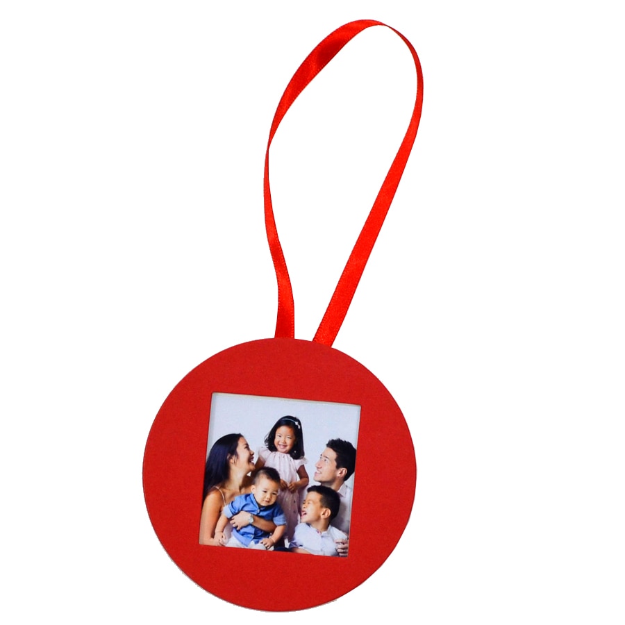 Decoratiune brad personalizata, rama mucava rotunda, Handmade, culoare rosie