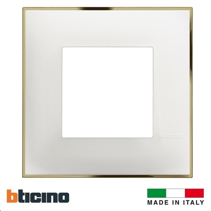 Rama intrerupator Bticino Classia,Alb/auriu R4802WD