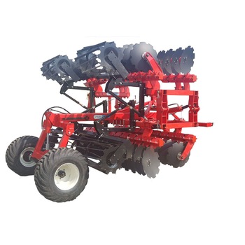 Grapa grea tractata Bufer 5m, cu 40 talere independente de 560 mm, pliere hidraulica dubla, deflectoare si tavalug colivie Grapa grea tractata Bufer 5m, cu 40 talere independente de 560 mm, pliere hidraulica dubla, deflectoare si tavalug colivie
