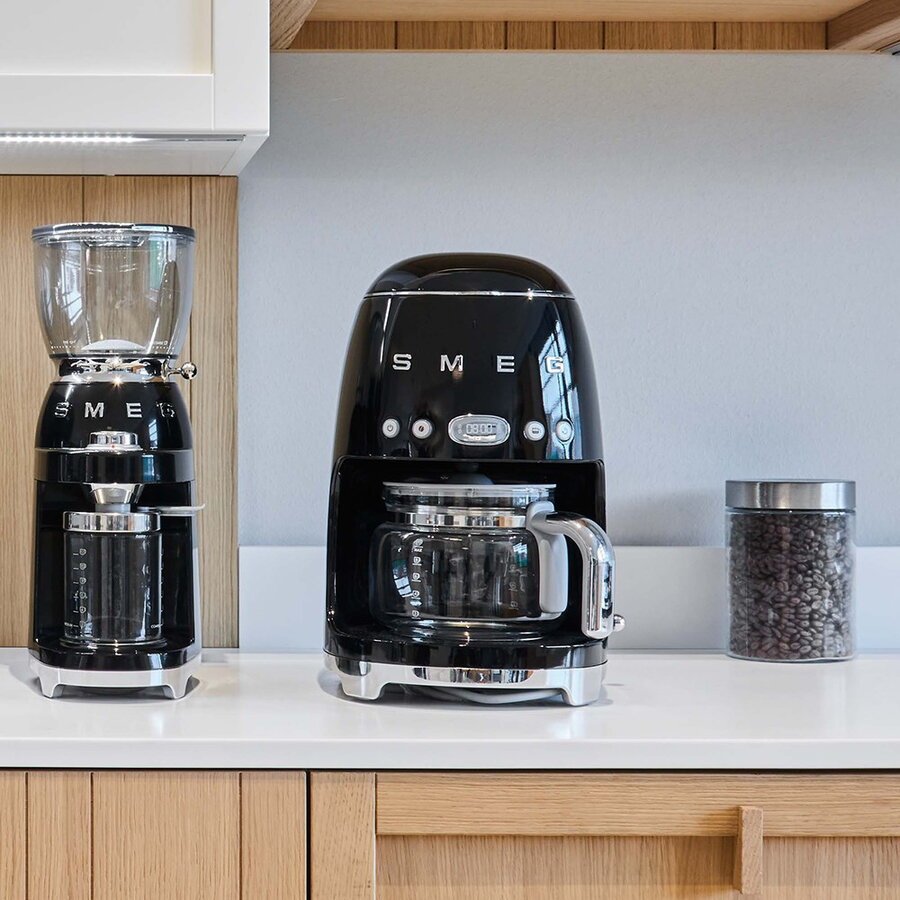 Espressor Smeg DCF02BLEU, 1050 W, 1,4 l, Negru