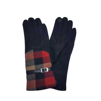 Manusi dama, cu aplicatie de material in carouri, Tia Accesorii, marime universala, negru Manusi dama, cu aplicatie de material in carouri, Tia Accesorii, marime universala, negru