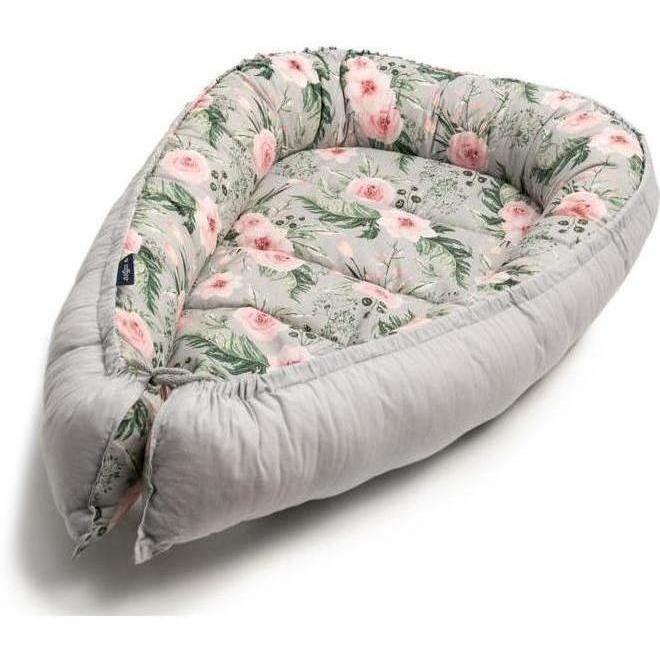Protectie somn cu 2 fete Baby Nest , Womar Zaffiro, Multicolor