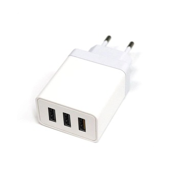 Incarcator rapid de perete Platinet 44995, QC 3.0, 3xUSB 18W, IC incarcare inteligenta, alb Incarcator rapid de perete Platinet 44995, QC 3.0, 3xUSB 18W, IC incarcare inteligenta, alb