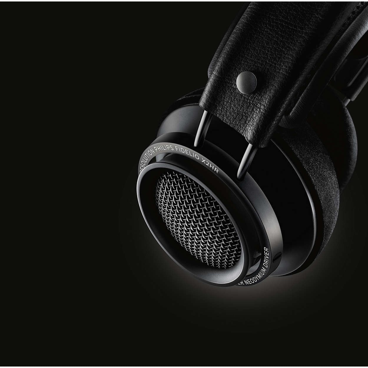 Casti audio Philips Fidelio X2HR/00, Hi-Fi, pernute Deluxe din burete cu memorie, atasare pe ureche, lungime cablu 3m, cablu detasabil, clema speciala, Negru