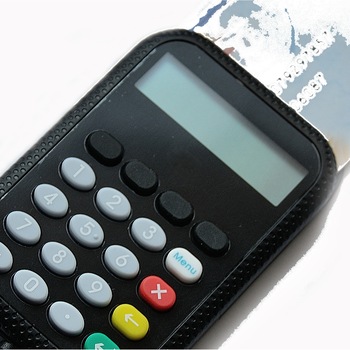Set Cititor card sanatate ACR83/APG + card curatare Set Cititor card sanatate ACR83/APG + card curatare