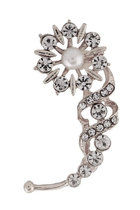 Cercel Ear cuff, floare rotunda cu cristale si perle, Argintiu, Urechea stanga