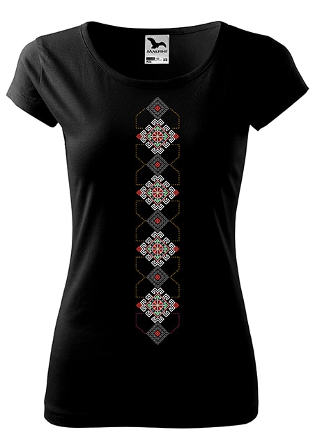 Tricou cu maneca scurta ,Traditii