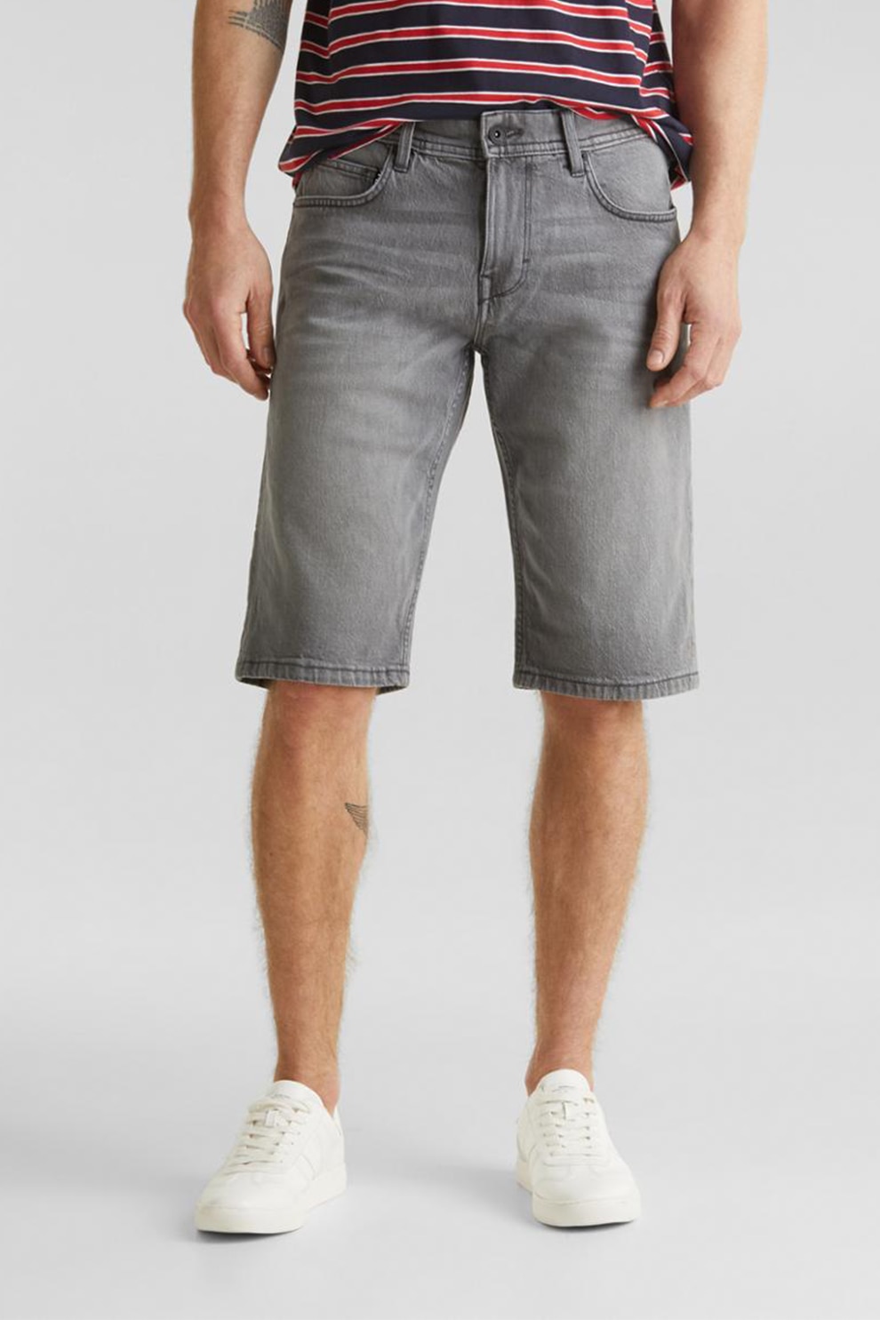 Esprit, Bermude din denim cu croiala dreapta, Gri inchis/Alb