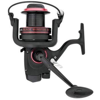 Mulineta Baracuda, model Black Monster 90, 8 R, destinata pescuitului la crap pentru pesti mari, cu baitrunner, Mulineta Baracuda, model Black Monster 90, 8 R, destinata pescuitului la crap pentru pesti mari, cu baitrunner,