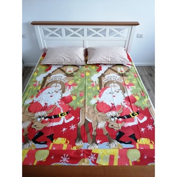 Lenjerie de Pat dublu, din bumbac satinat cu imprimeuri de craciun, set 4 piese, marime XL, model Mos Craciun 2 Lenjerie de Pat dublu, din bumbac satinat cu imprimeuri de craciun, set 4 piese, marime XL, model Mos Craciun 2