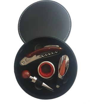 Set 4 piese pentru vin de inox cu finisaj din lemn de trandafir si cutie imbracata in piele neagra, ACD Set 4 piese pentru vin de inox cu finisaj din lemn de trandafir si cutie imbracata in piele neagra, ACD