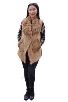 Vesta dama din,piele intoarsa ,croi asimetric ,D&J Exclusive, Maro Vesta dama din,piele intoarsa ,croi asimetric ,D&J Exclusive, Maro