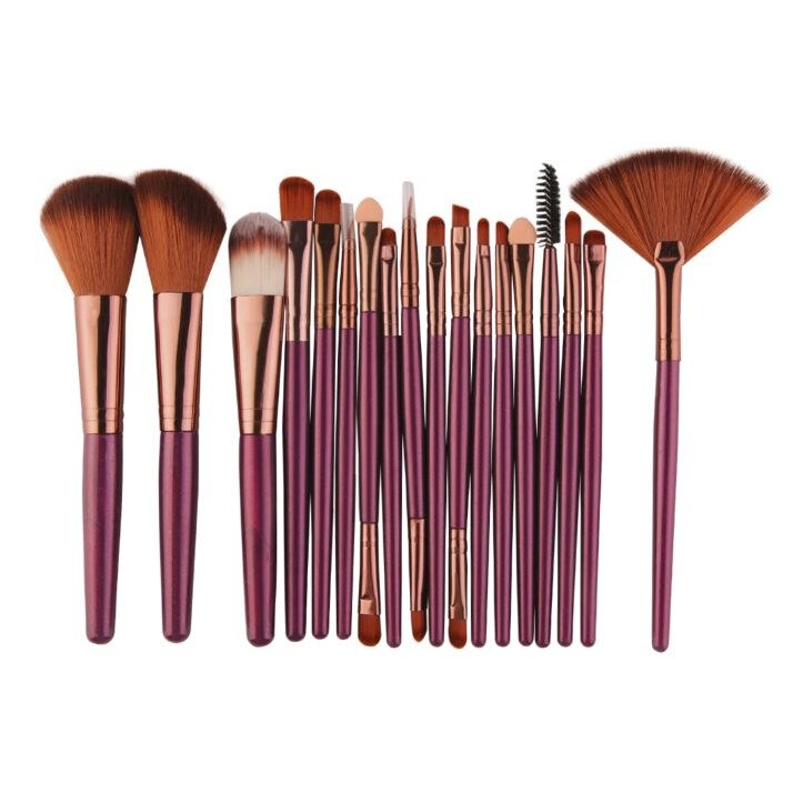 Set 18 pensule make-up, LaiXiaoBei, par sintetic, cu maner mov