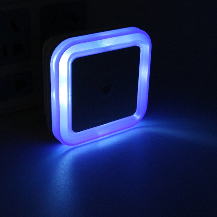 Lampa de veghe MyStyle 3D BLUE Bright Lamp cu senzor de lumina incorporat